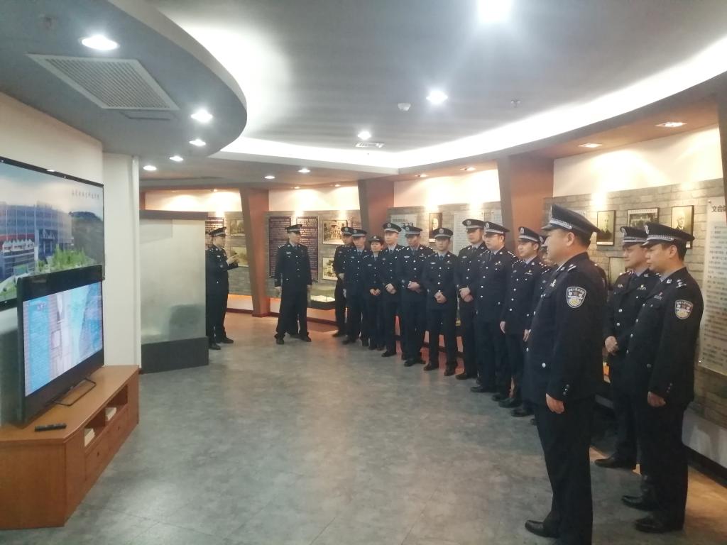 12A22